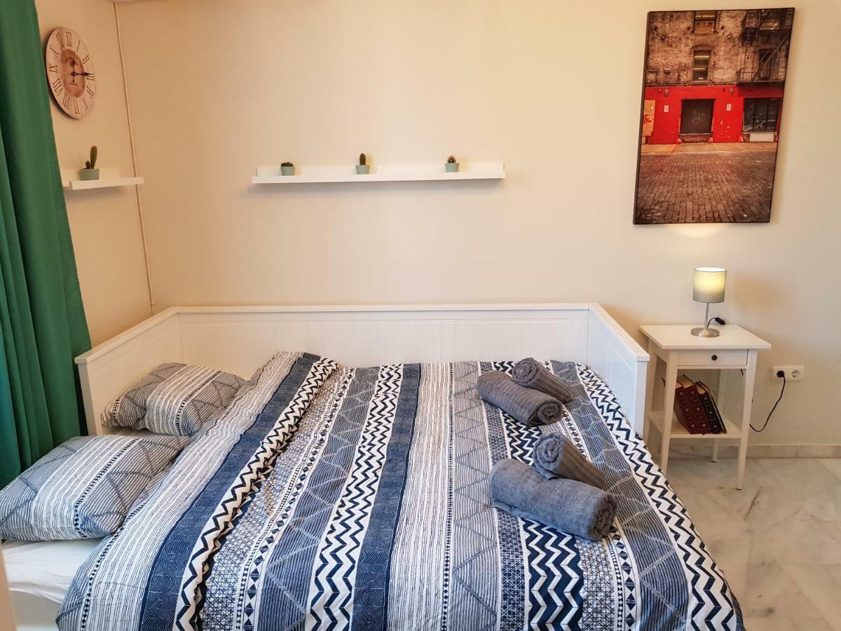 **** Genuar Apartments Malaga Center Εξωτερικό φωτογραφία
