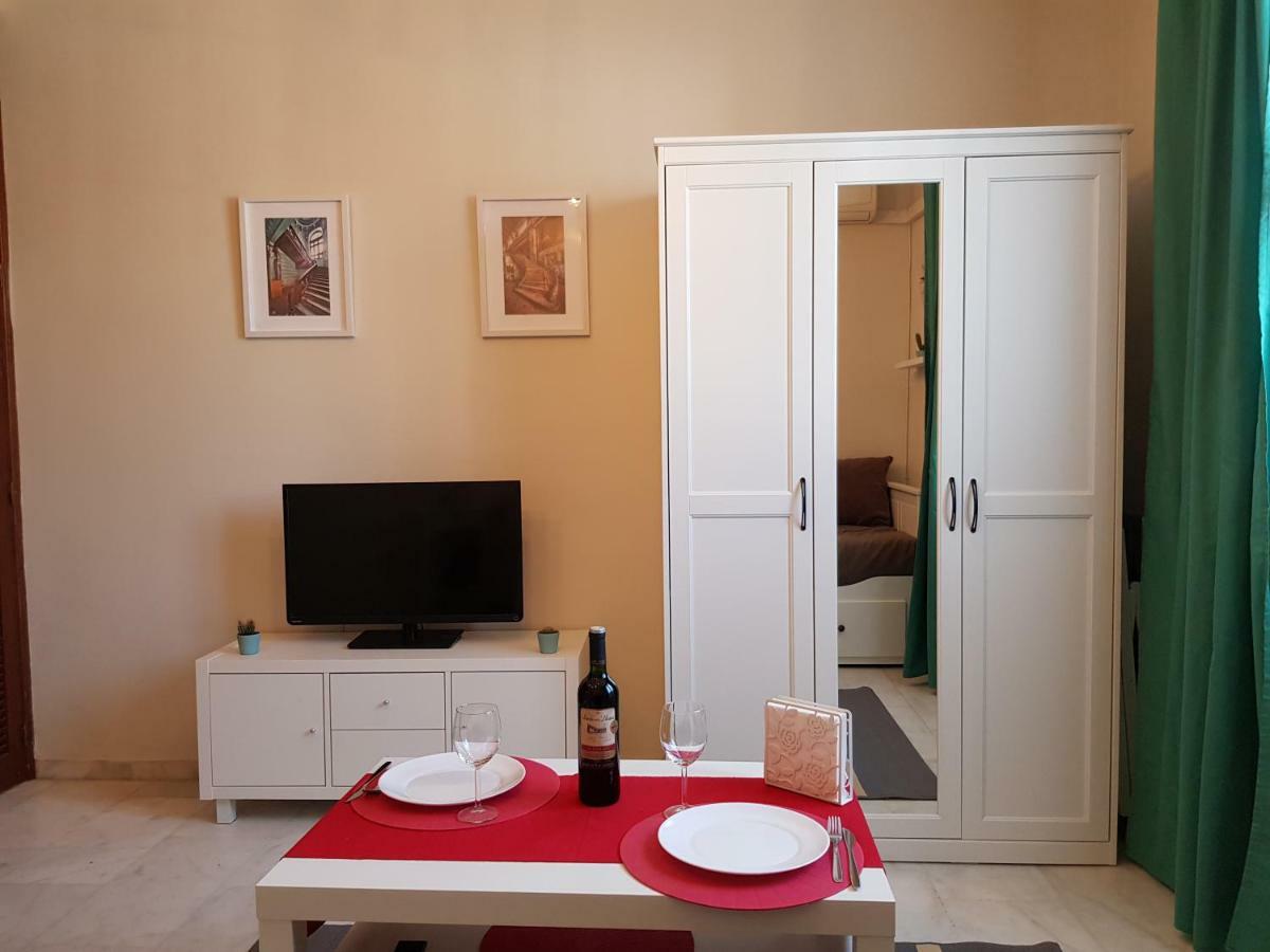 **** Genuar Apartments Malaga Center Εξωτερικό φωτογραφία