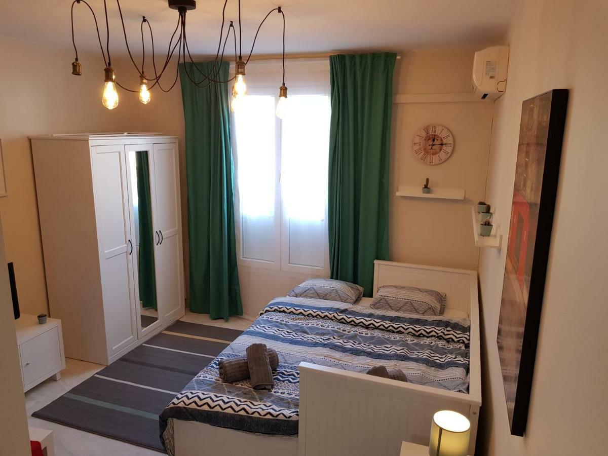 **** Genuar Apartments Malaga Center Εξωτερικό φωτογραφία