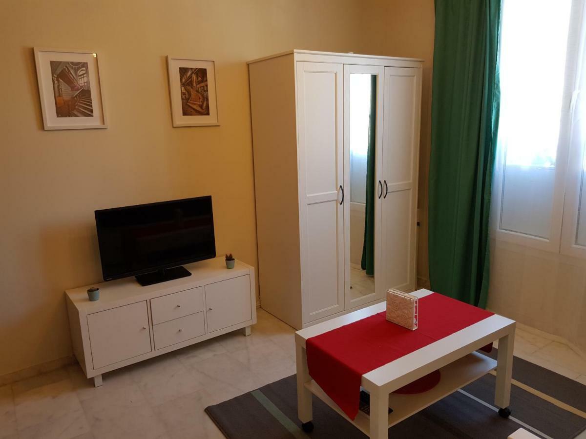 **** Genuar Apartments Malaga Center Εξωτερικό φωτογραφία